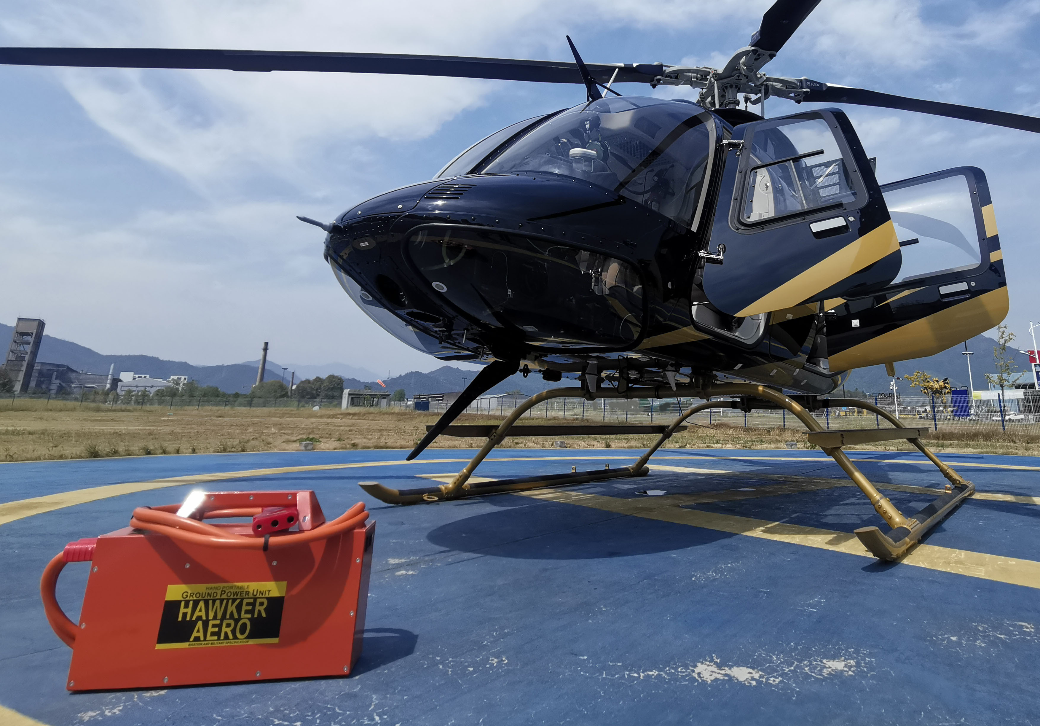 REDBOX RB85A.HAWKER AERO 2841 Portable ground power unit aircraft for AIRBUS AS365N helicopter